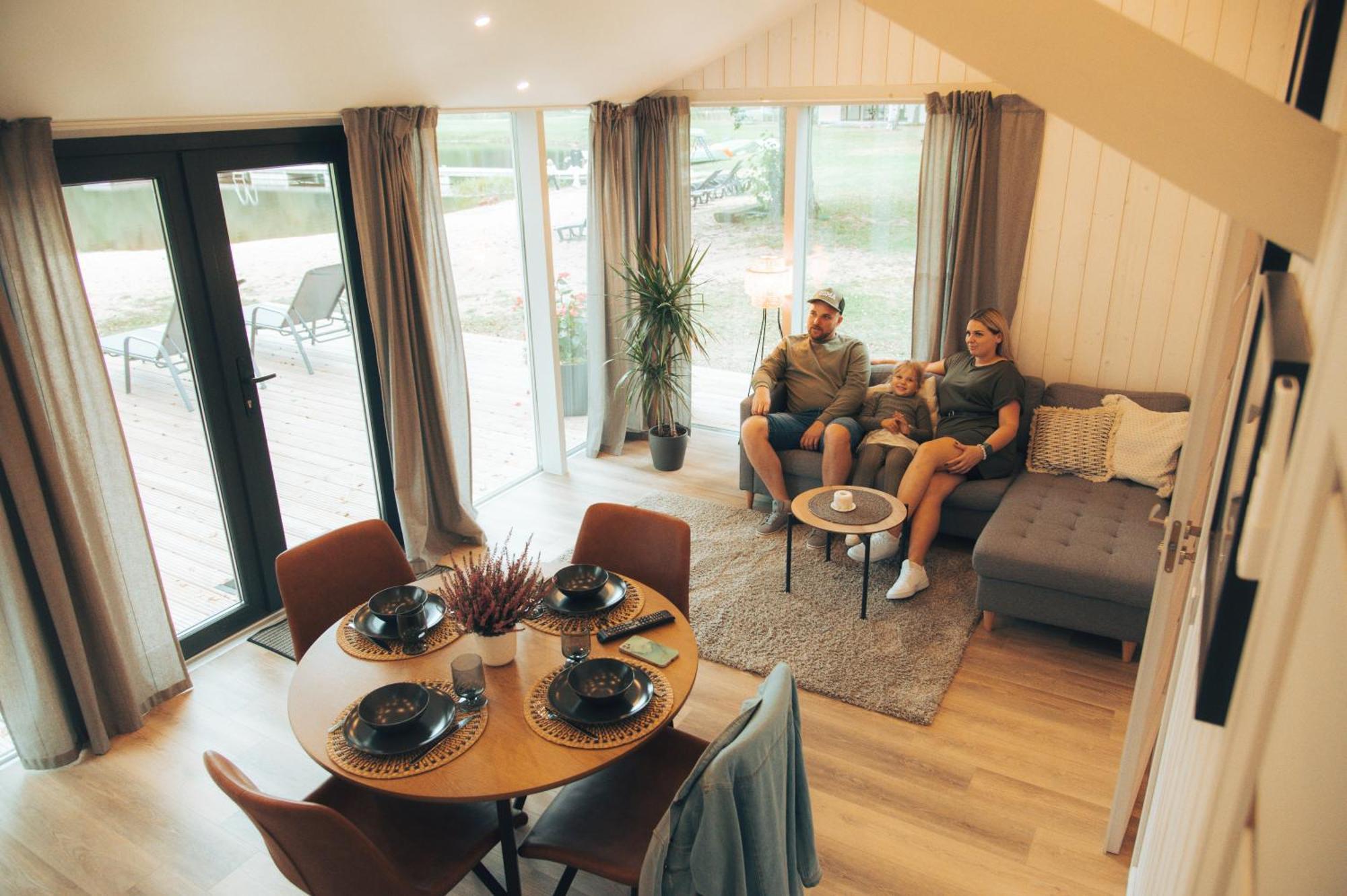 Usma Spa Hotel & Camping Rum bild