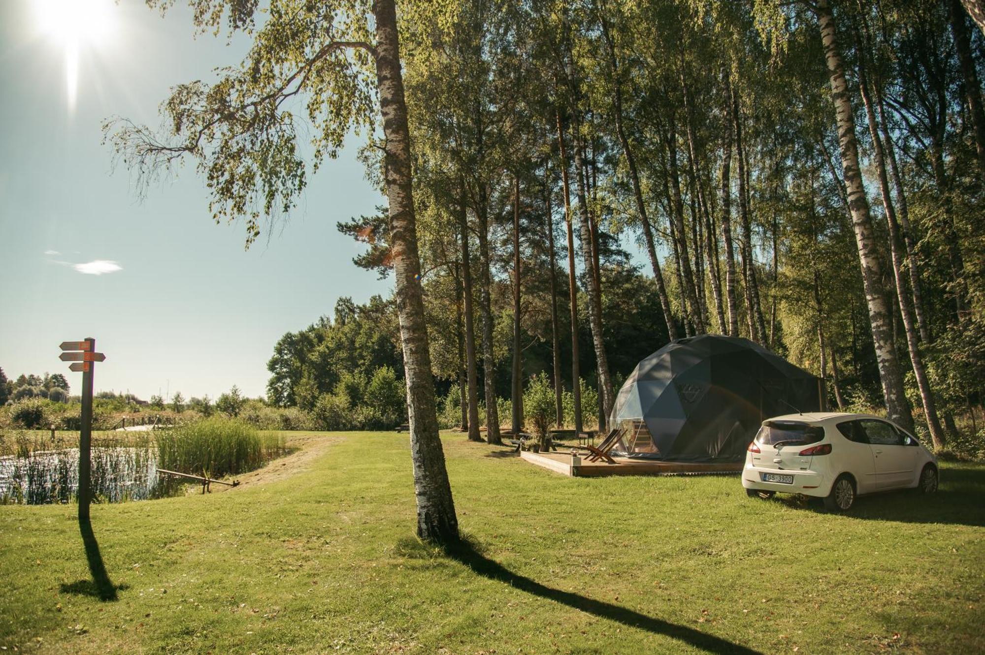 Usma Spa Hotel & Camping Rum bild