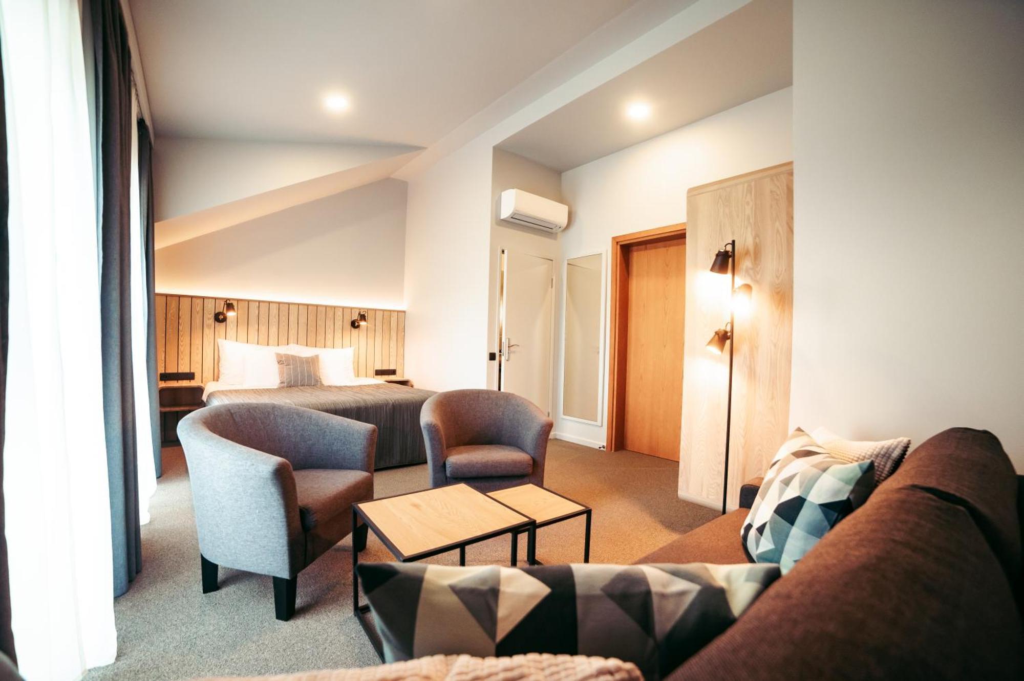 Usma Spa Hotel & Camping Rum bild